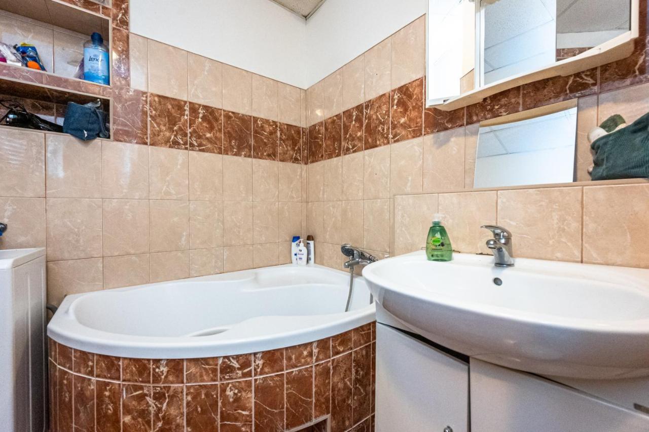 Apartment Lublanska 48 Praha Eksteriør bilde